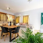 Apartman Sahara - Kastraki